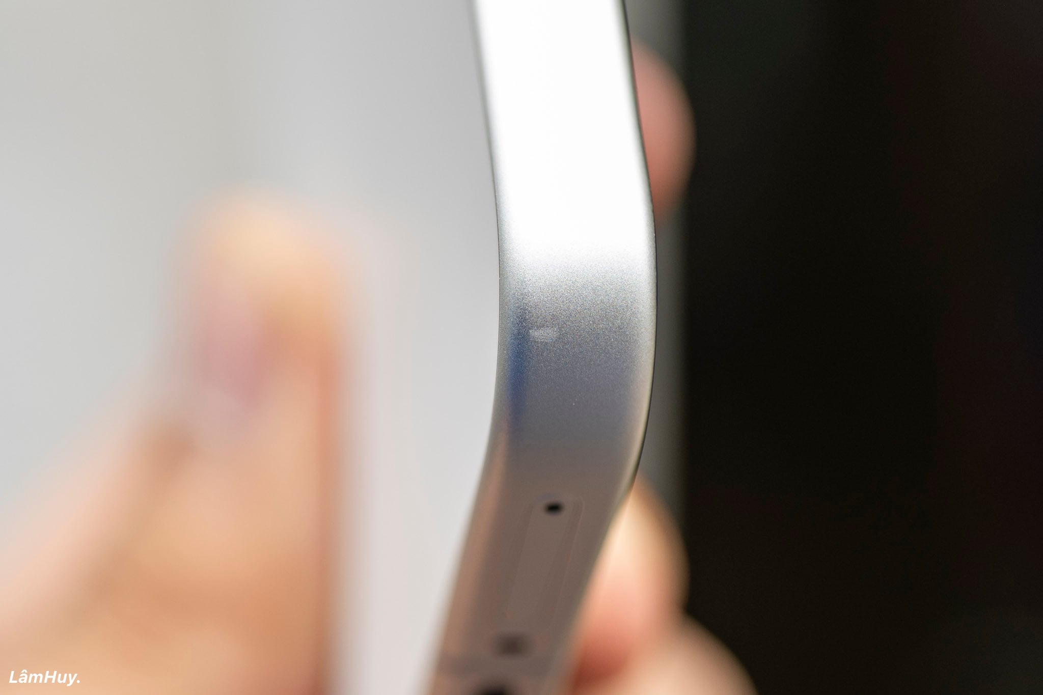 Xiaomi 17 Ultra Danh Gia Chi Tiet-08.jpg